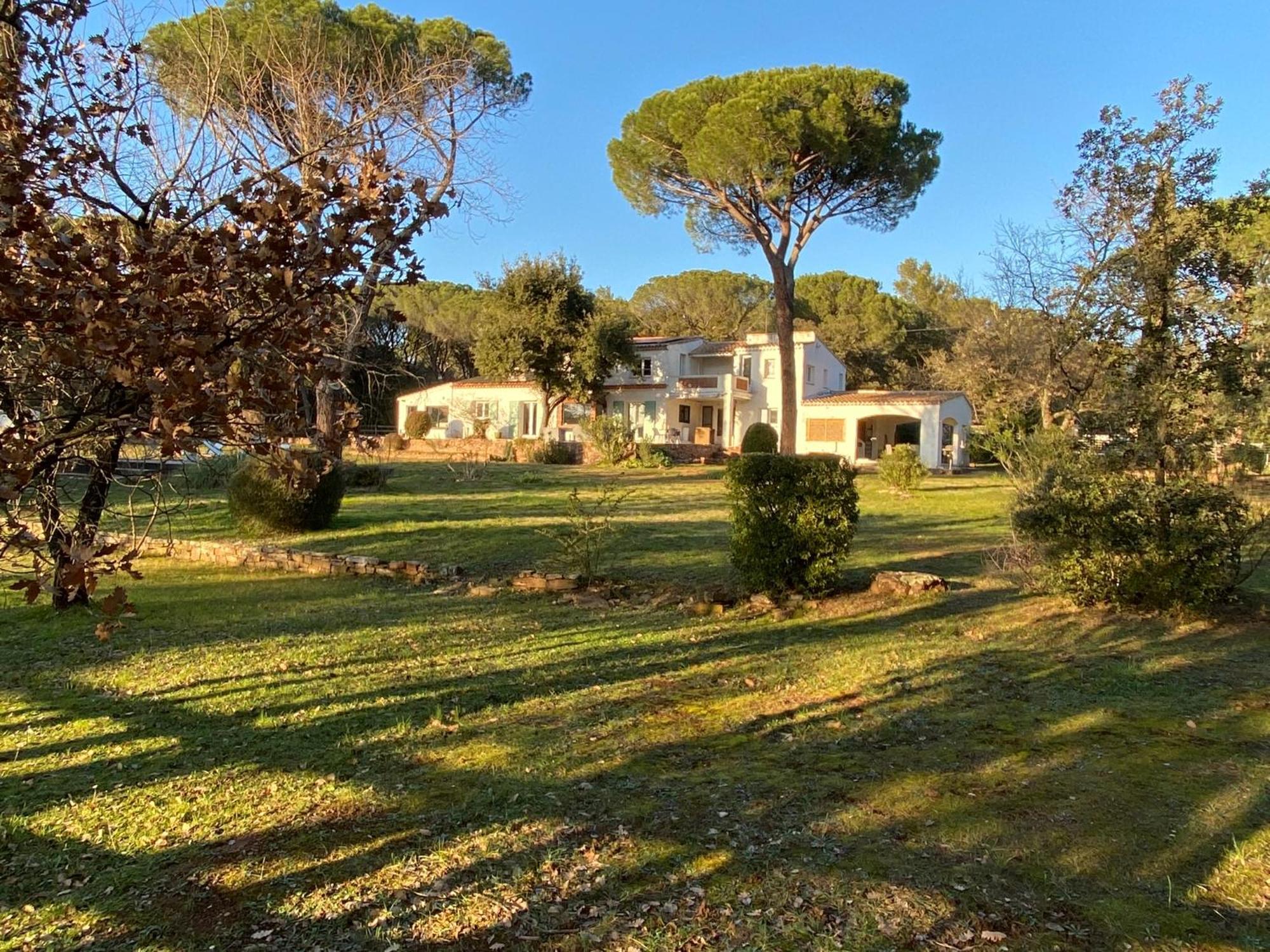 Residence Gabrielle Le Cannet Des Maures Le Cannet-des-Maures Exterior foto