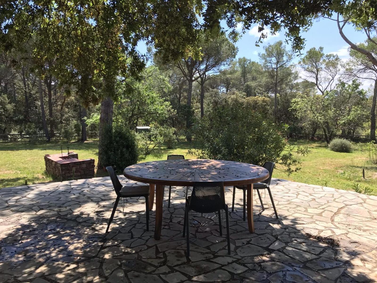 Residence Gabrielle Le Cannet Des Maures Le Cannet-des-Maures Exterior foto